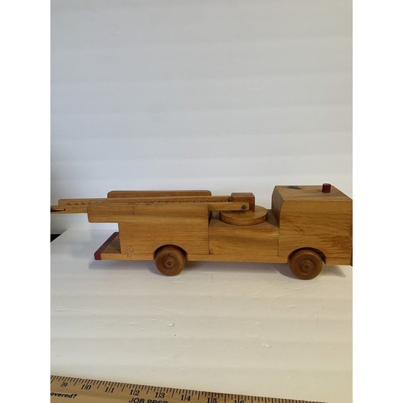 Vintage handmade Wood Firetruck Engine Toy SIGNED DATED - Picture 16 of 16
